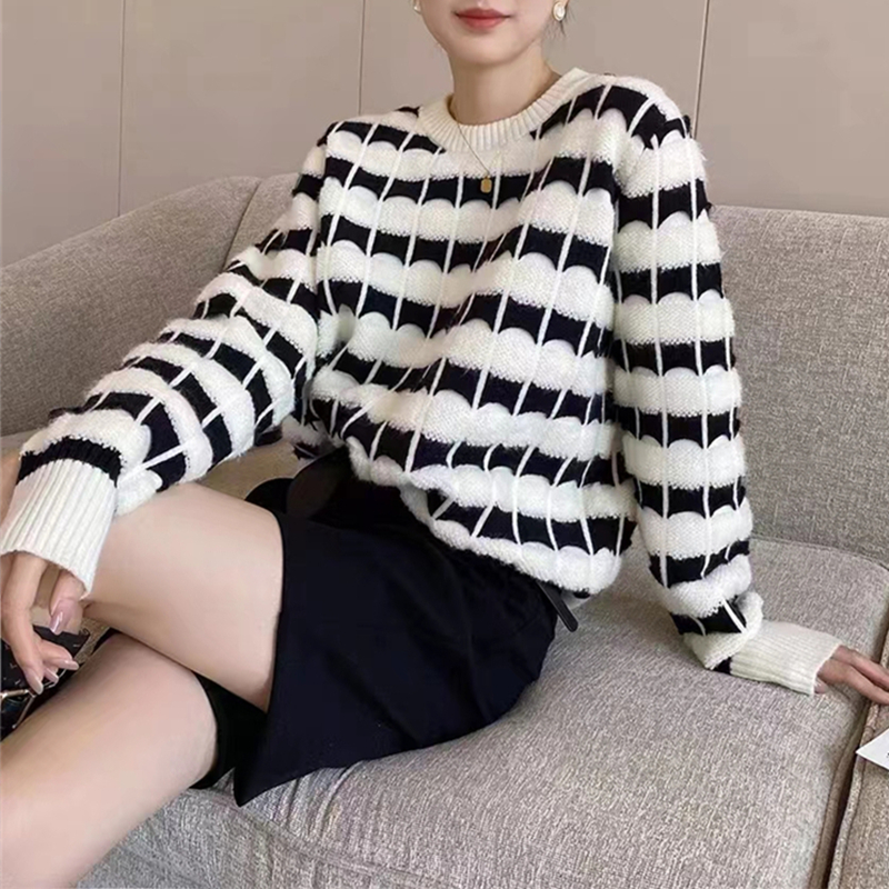 Korean style loose bottoming shirt stripe pullover sweater