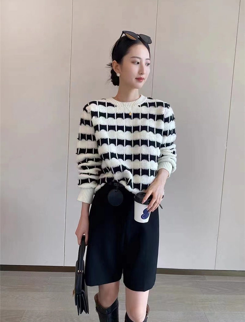 Korean style loose bottoming shirt stripe pullover sweater