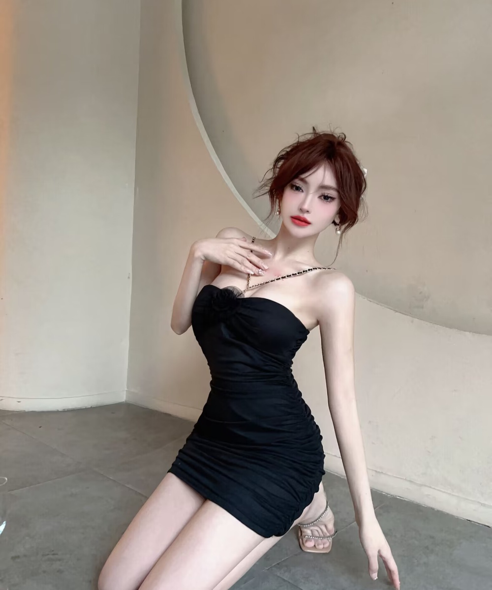Halter wrapped chest tight splice strapless dress