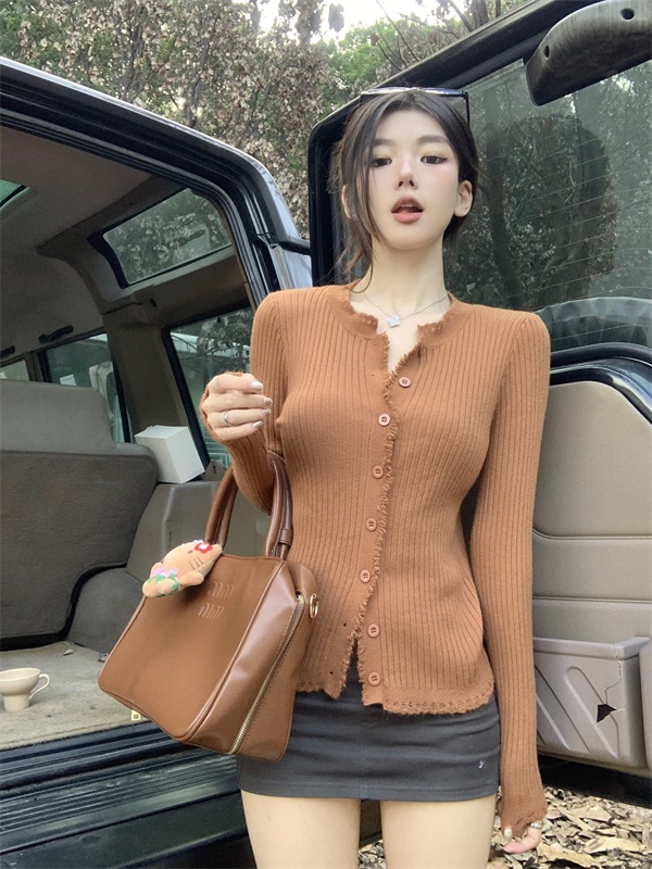 Slim knitted tops inside the ride coat for women