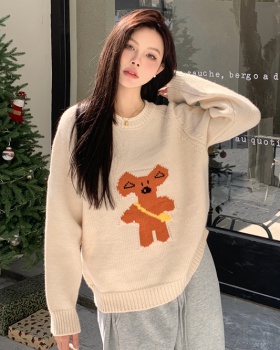 Round neck embroidery show young christmas sweater