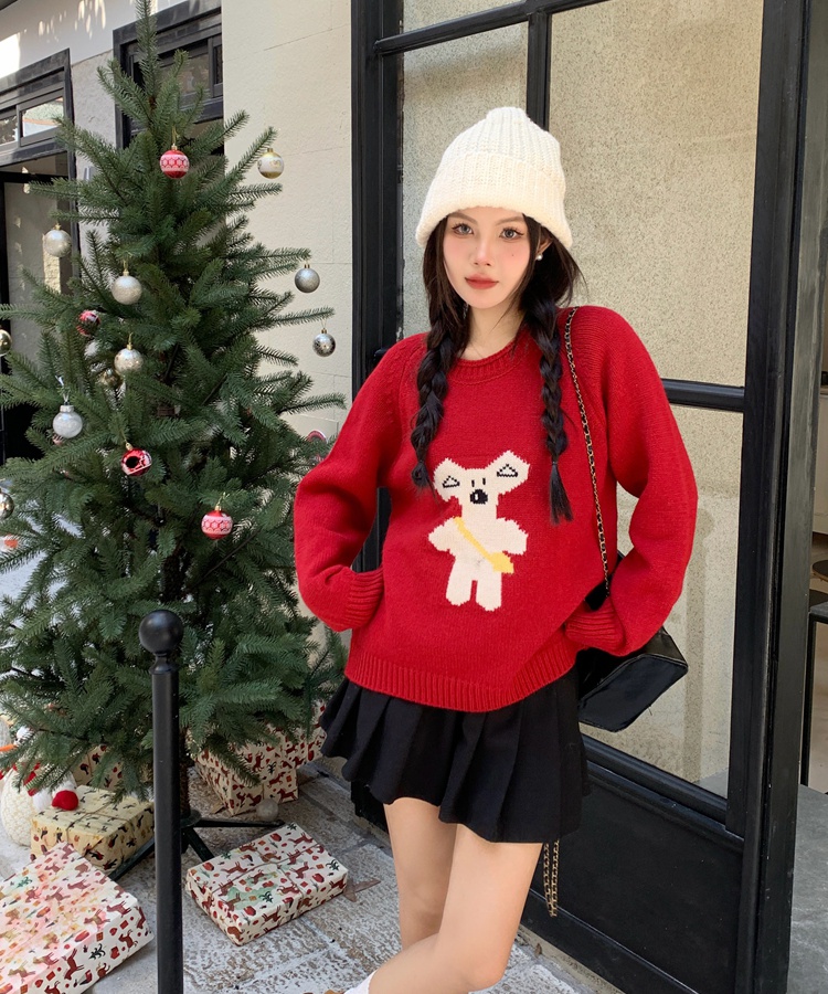 Round neck embroidery show young christmas sweater