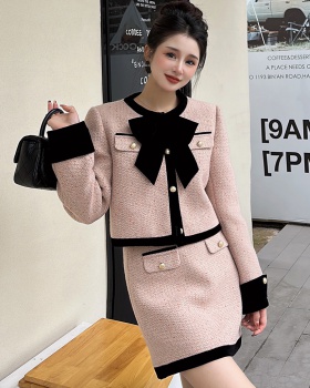 Winter pink short skirt chanelstyle bow coat 2pcs set