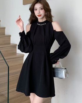 Long sleeve Hepburn style strapless dress for women