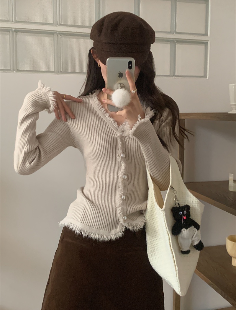 Korean style slim fashion burr bottoming sweater