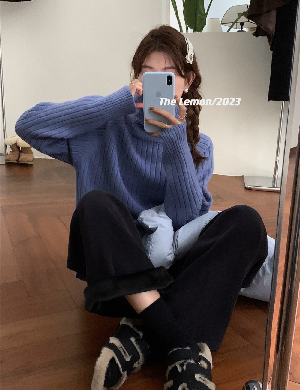 Korean style pit stripe loose wears outside sweater