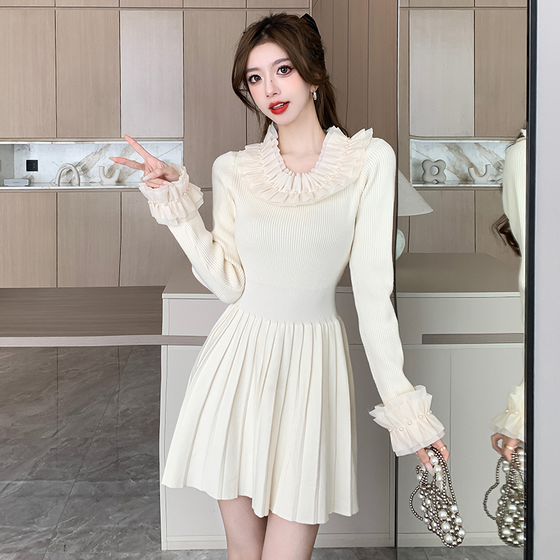 Pleated pinched waist knitted lace dress for women