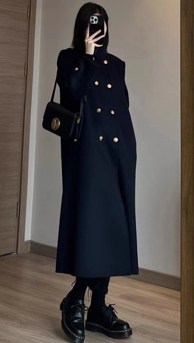 Hepburn style woolen coat unique overcoat for women