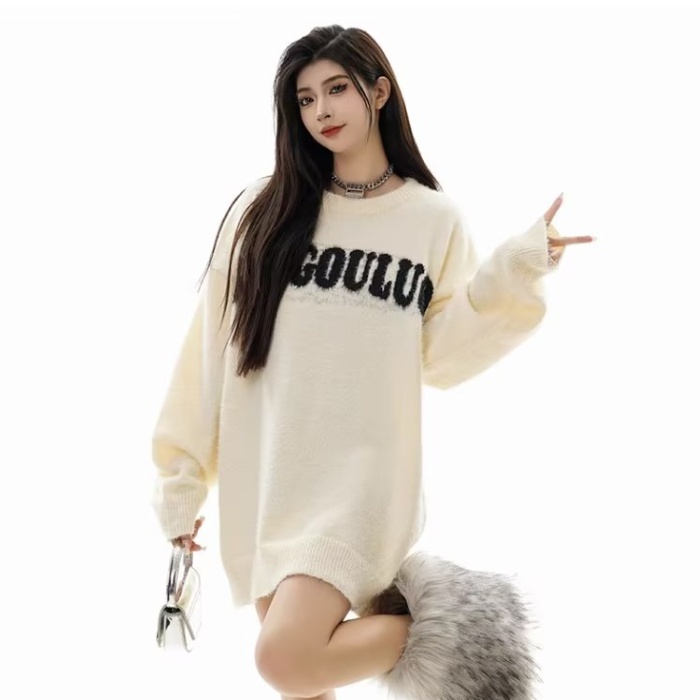 Round neck retro letters sweater long sleeve all-match tops