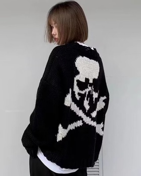 Loose European style skull round neck Casual sweater