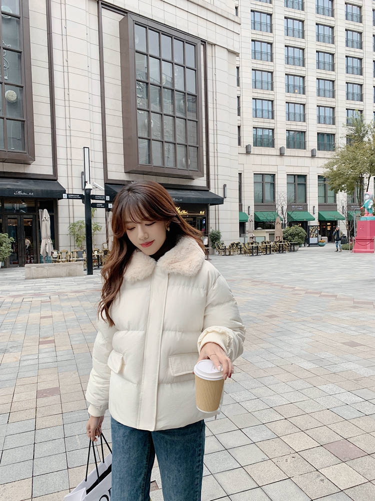 Thick autumn and winter short cotton coat for women