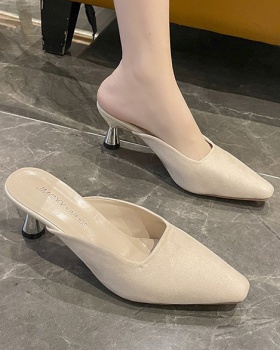 Pointed Korean style middle-heel summer slippers