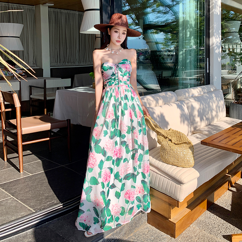 Sleeveless crimp printing wrapped chest vacation dress