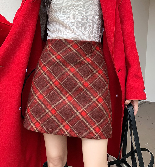 Thick woolen skirt plaid A-line short skirt for women