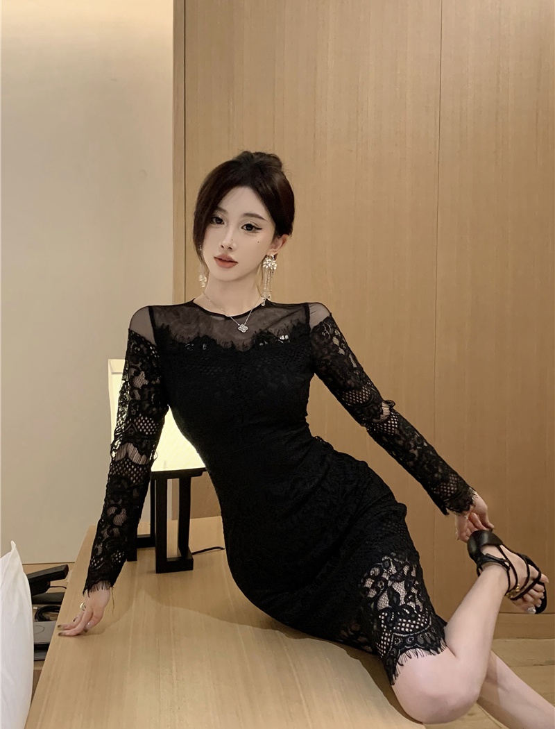 Ladies lace spring and autumn long sleeve flat shoulder dress