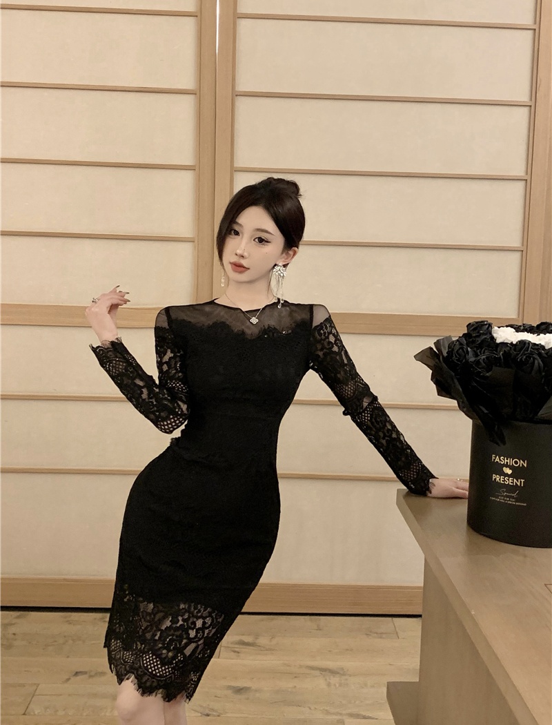 Ladies lace spring and autumn long sleeve flat shoulder dress