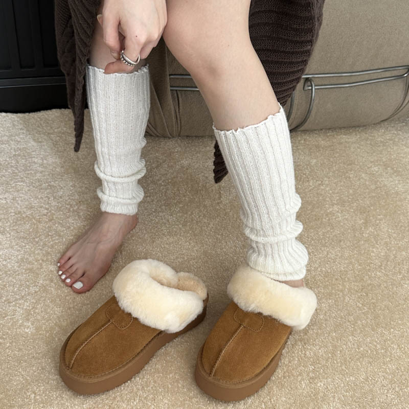 Autumn and winter fashion wears outside elmo slippers