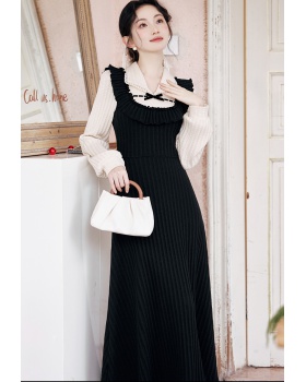 Black-white France style knitted dress