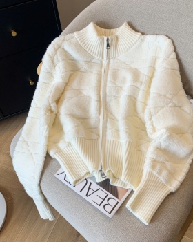 Lazy white loose sweater short tender coat for women