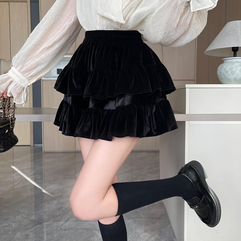 Autumn and winter skirt short skirt for women