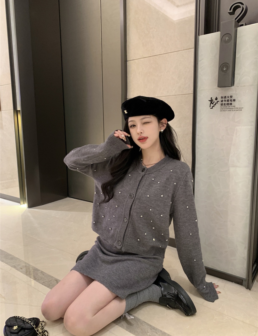 Rhinestone long sleeve cardigan package hip knitted tops a set