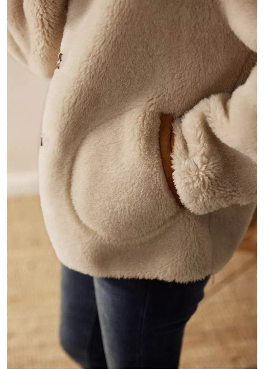 Hooded lambs wool tops thick coat for women