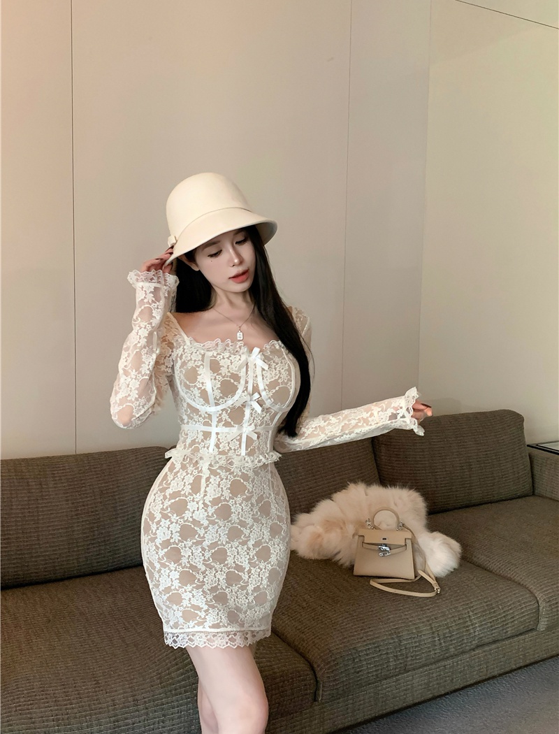 Long sleeve slim lace pinched waist package hip dress