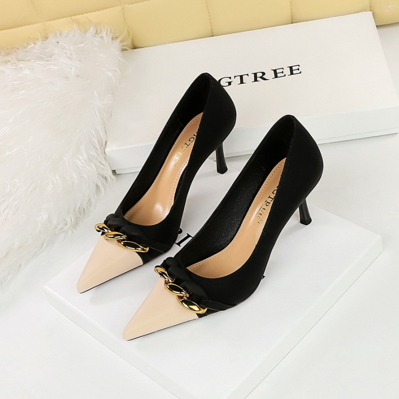 Fashion European style banquet fine-root shoes for women