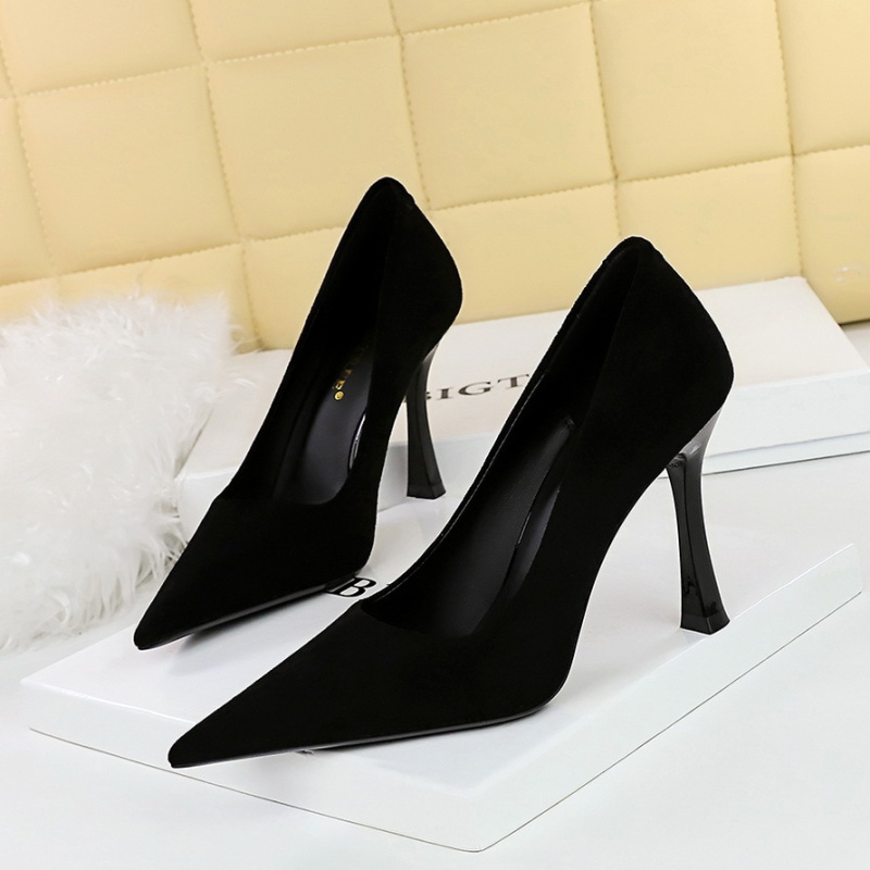 Simple shoes low high-heeled shoes for women