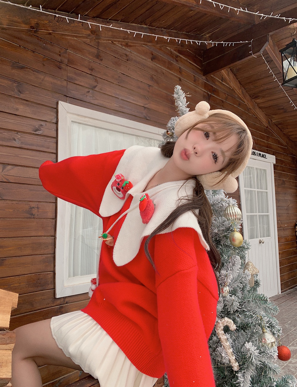 Doll collar elderly sweater Casual christmas brooch