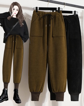 Harem plus velvet trousers wears outside sweatpants for women