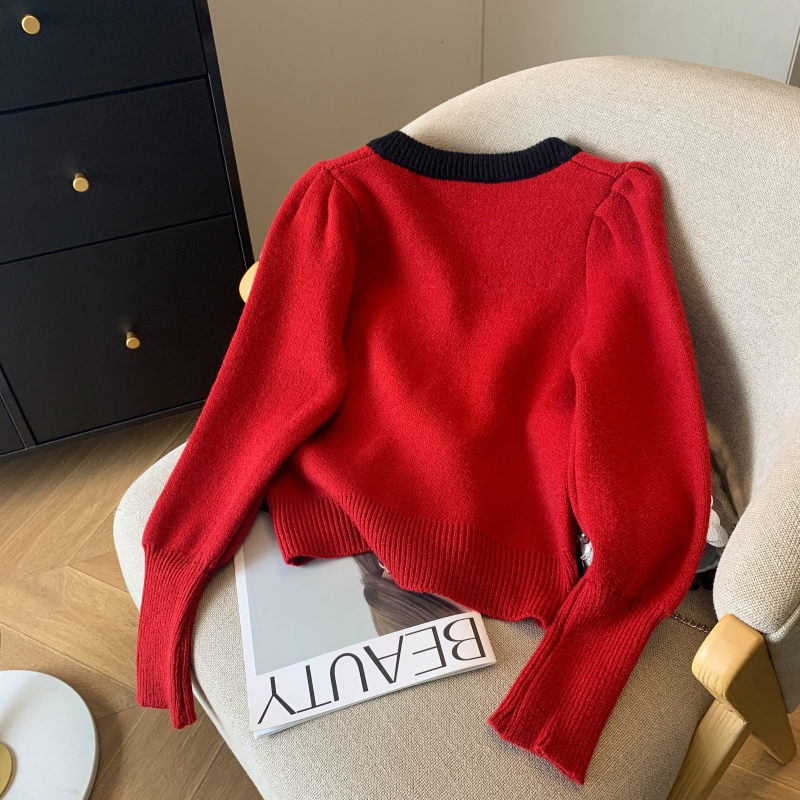 Red slim sweater V-neck knitted cardigan for women