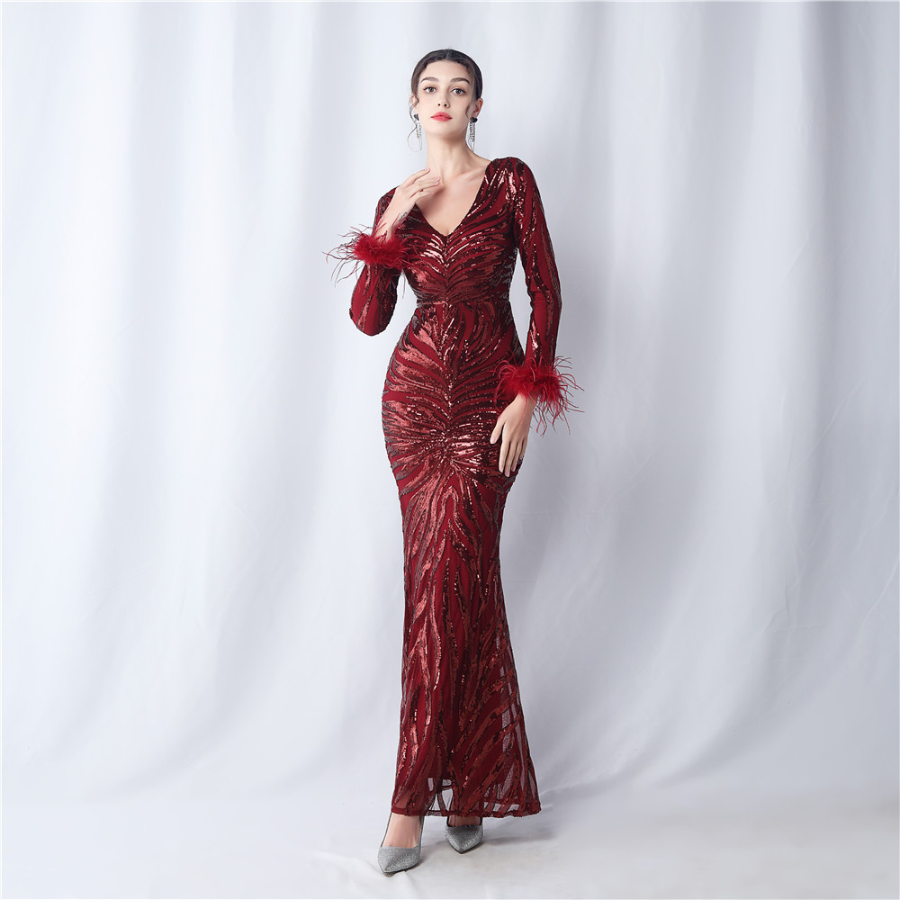 Colors sequins clipping long sleeve evening dress