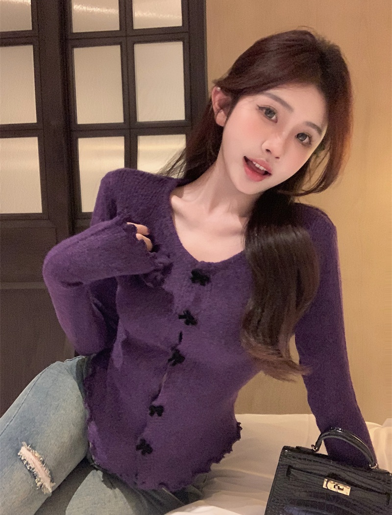 Slim buckle bottoming shirt bow wood ear sweater