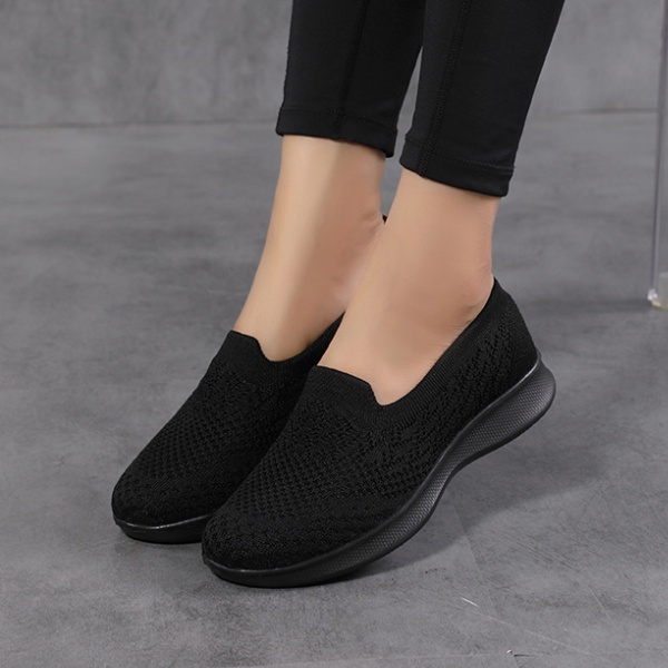 Large yard soft soles shoes knitted low lazy shoes for women
