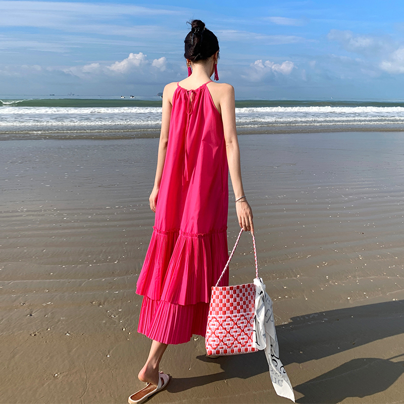 Vacation sling rose-red laminated enticement hollow dress