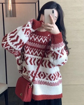 Thick red loose wears outside sweater for women