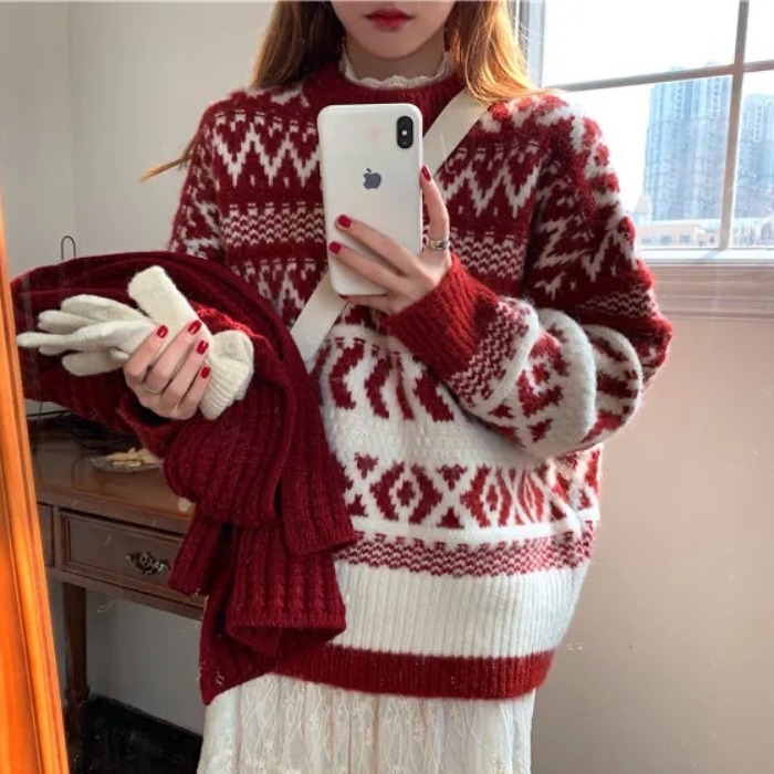 Thick red loose wears outside sweater for women