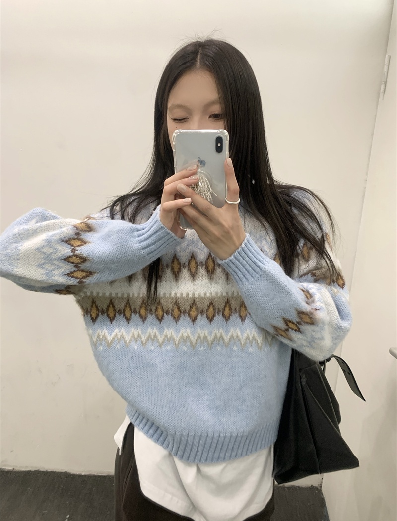 Round neck thick knitted jacquard pullover sweater