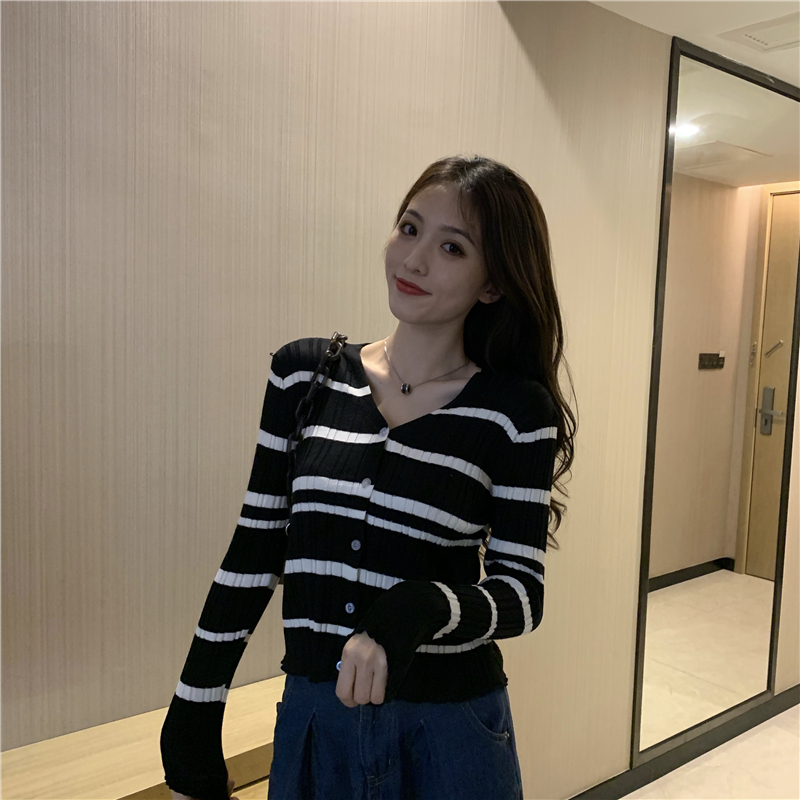 Knitted V-neck cardigan mixed colors stripe sweater