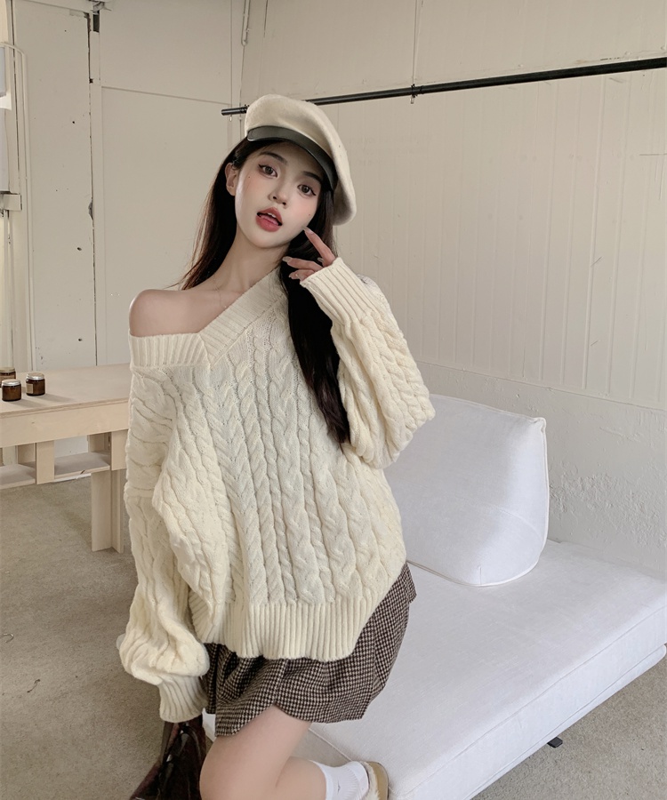 Knitted twist loose tops lazy retro V-neck sweater for women