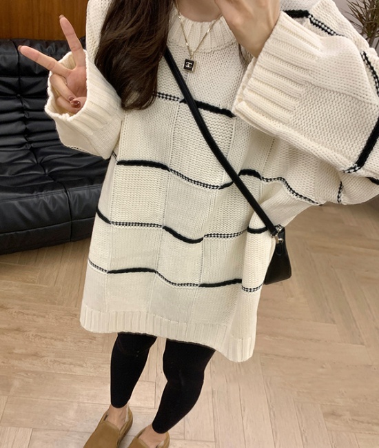 Long sleeve sweater autumn and winter tops for women