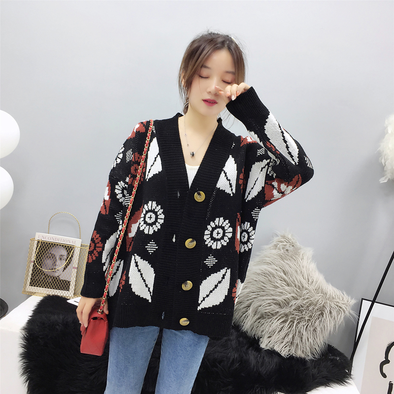 Loose Korean style knitted cardigan lazy autumn sweater