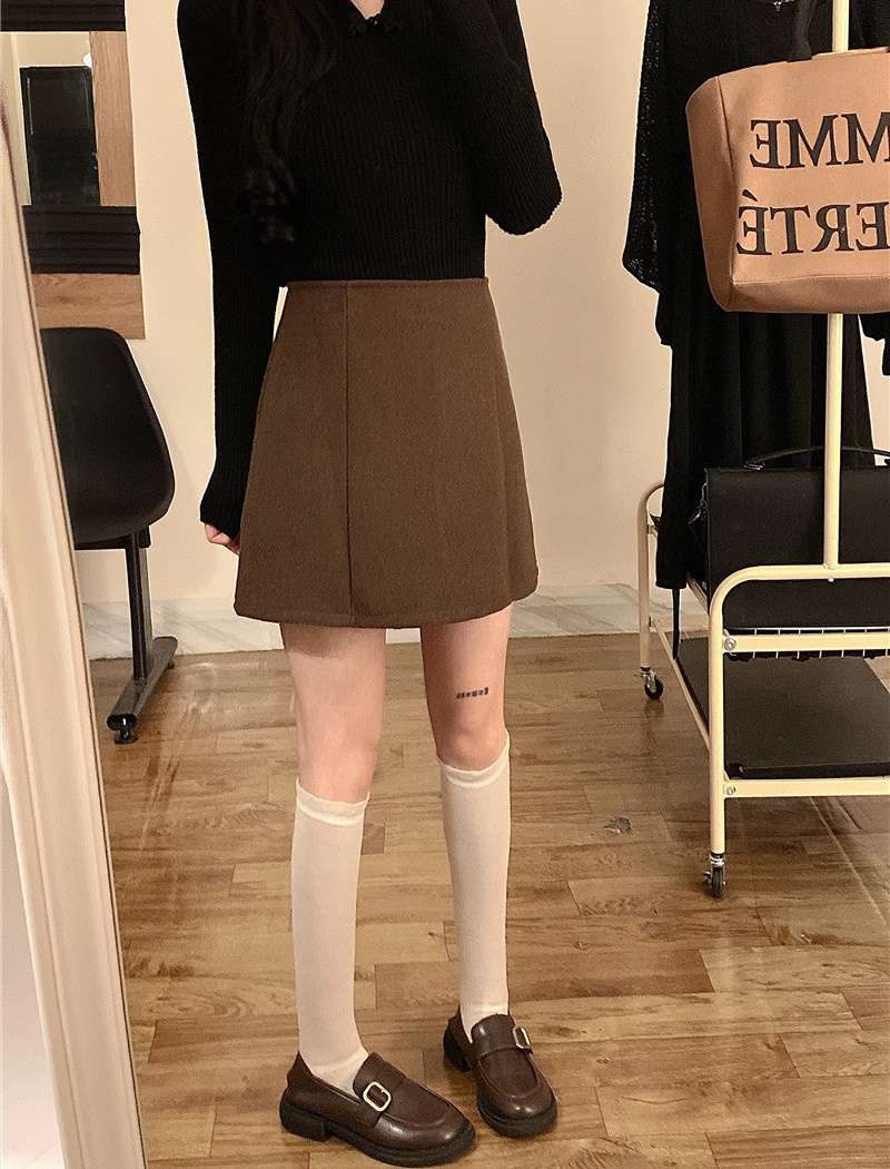 Slim skirt thick short skirt for women