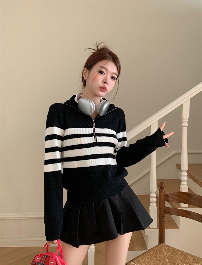 Autumn and winter Casual knitted mixed colors tops for women
