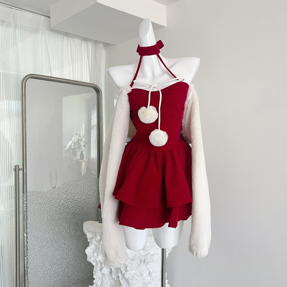 Halter wrapped chest autumn and winter red maiden dress