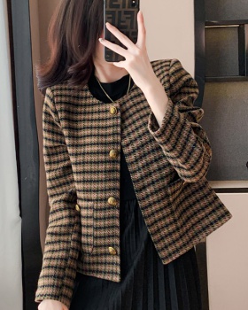 Short tops European style coat for women