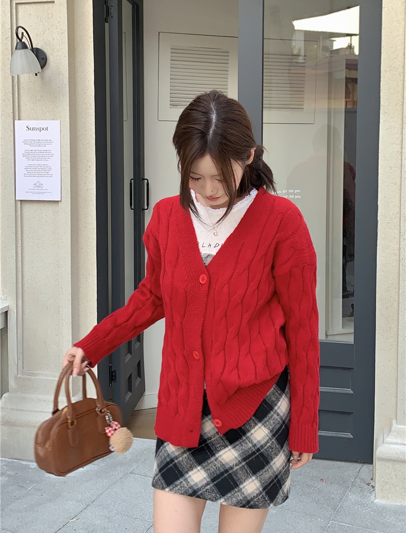 Loose red autumn and winter tops lazy twist coat