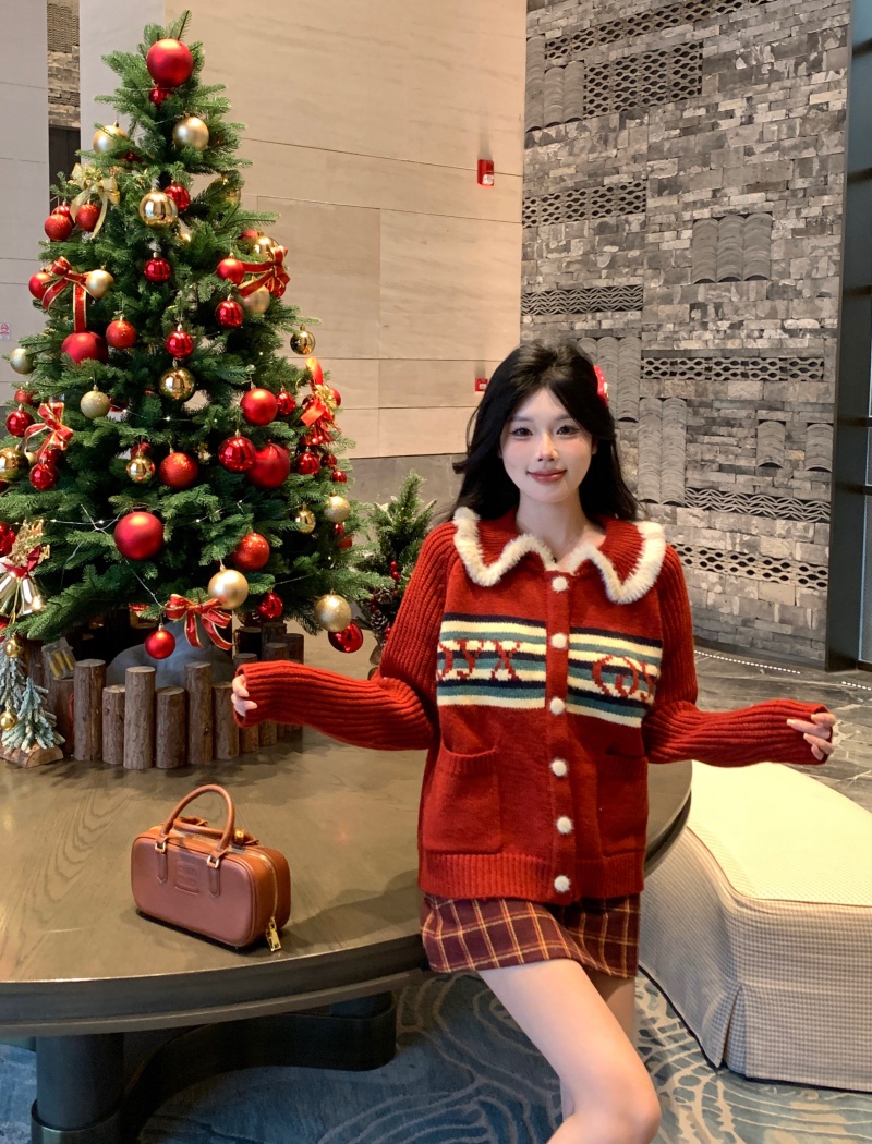 Red lazy knitted christmas short fashion retro sweater