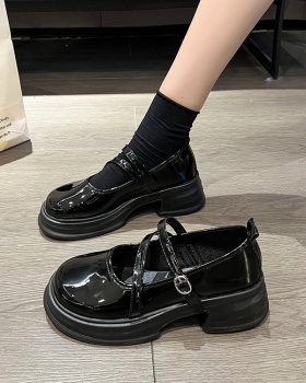 Casual low shoes small leather shoes for women